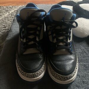 Jordan 3s Black/Blue